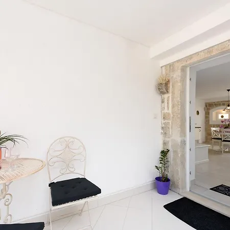 Apartament Tironi 2 -sonja