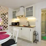 Apartment Studio Tironi 2 -sonja *