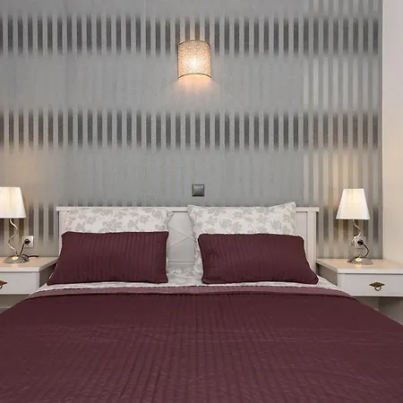 Studio Tironi 2 -sonja Apartman *