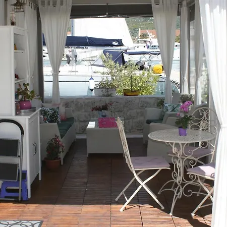 Studio Tironi 2 -sonja Apartman Trogir